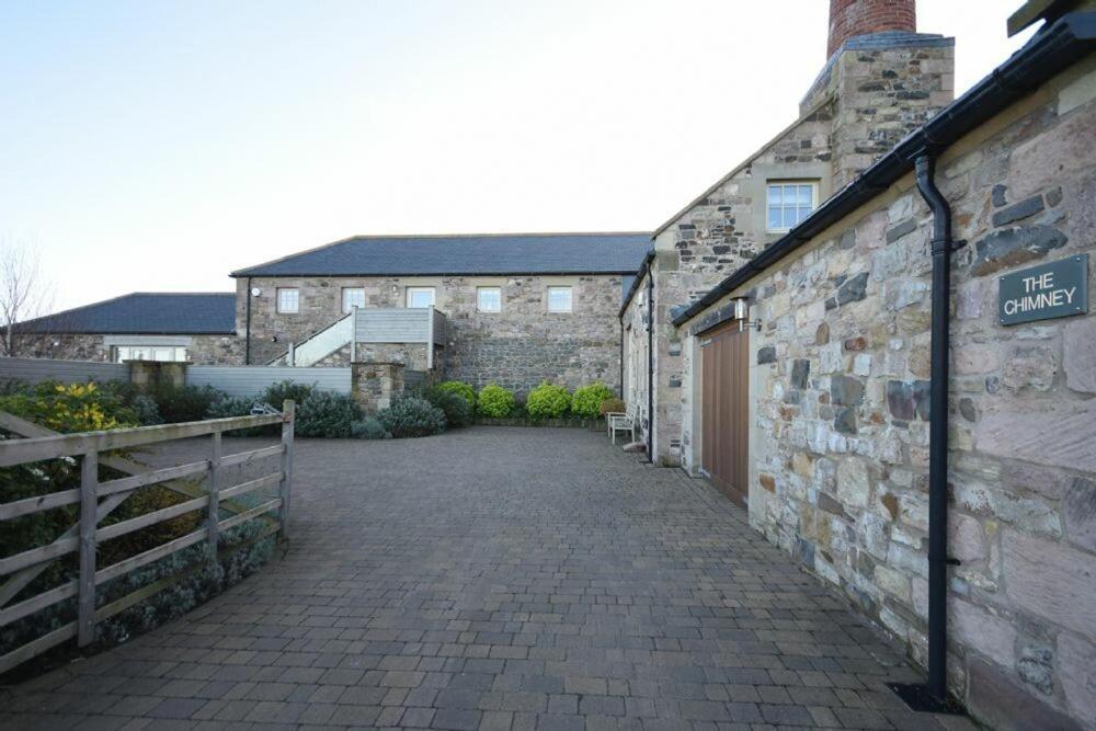 The Chimney Villa Bamburgh Eksteriør billede
